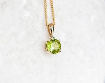 Personalised Solid 9ct Gold August Peridot Birthstone Necklace