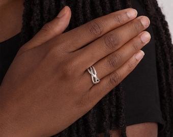 Sterling Silver Celtic Infinity Crossover Band Ring