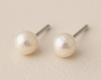 Sterling Silver White Freshwater Pearl Stud Earrings
