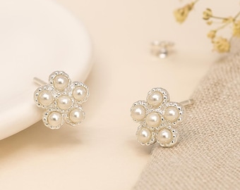 Sterling Silver Pearl Daisy Flower Stud Earrings