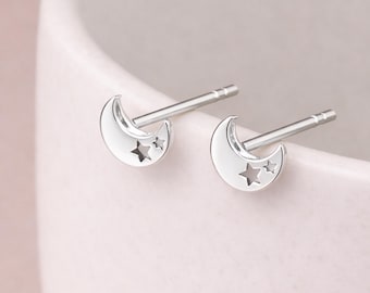 Sterling Silver Moon and Star Stud Earrings – 10mm x 7mm