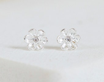 Sterling Silver Buttercup Flower Stud Earrings