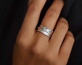 Personalised Sterling Silver Single Spinner Ring – 8mm