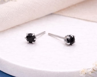 Sterling Silver Onyx Micro Stud Earrings – 3mm