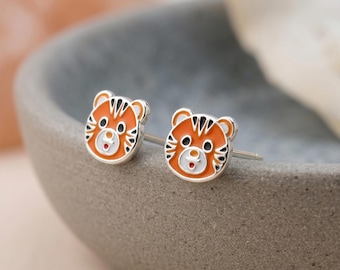 Tiger Face Stud Earrings in Sterling Silver