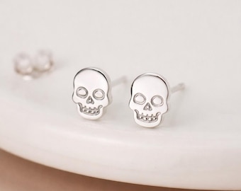 Sterling Silver Skull Stud Earrings – 8mm