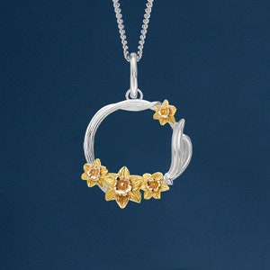 Sterling Silver Daffodil Necklace