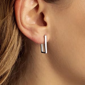 Sterling Silber Rechteck Huggie Hoop Ohrringe