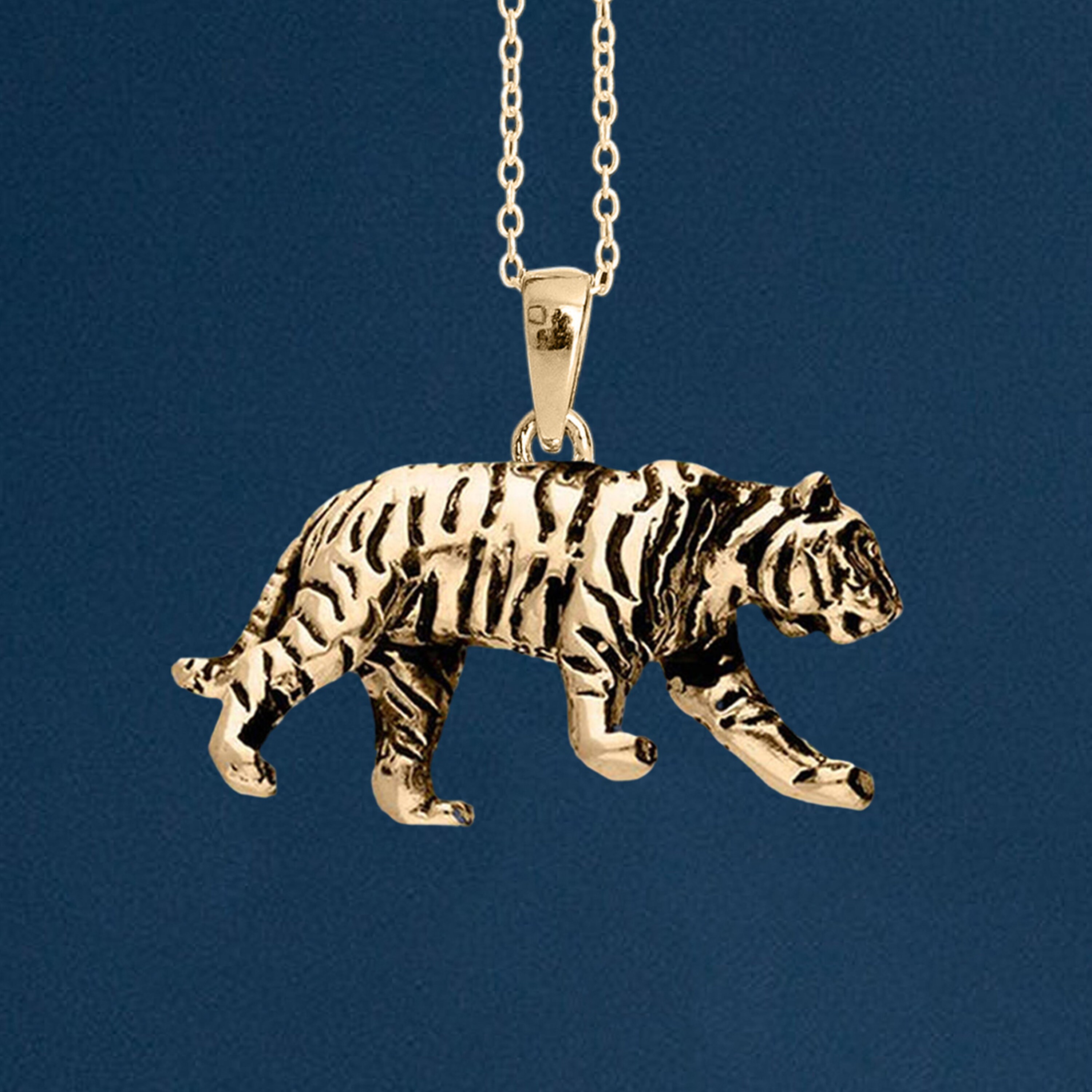Gold tiger pendant necklace deals