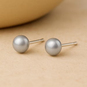Pendientes de plata de ley con perlas de agua dulce grises