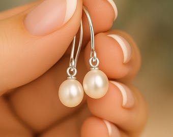 Sterling Silver White Freshwater Pearl Drop Earrings