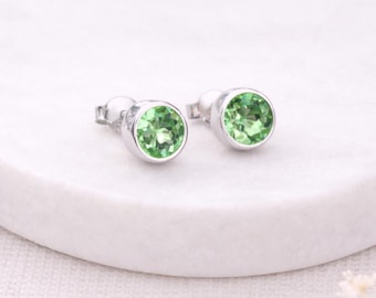 Sterling Silver August Peridot Birthstone Stud Earrings – 7mm