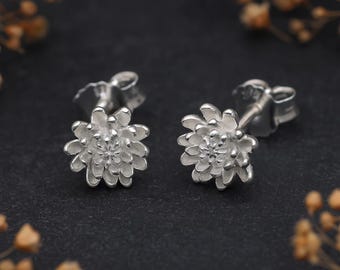 Sterling Silver November Birth Flower Chrysanthemum Stud Earrings