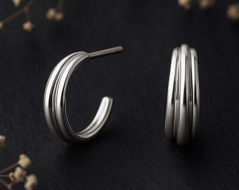 Sterling Silver Graduated Hoop Earrings