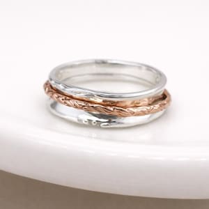 パーソナライズされた溶融スターリングシルバーと銅のスピナーリング