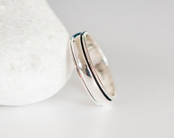 Personalised Sterling Silver Slim Spinner Ring – 5mm