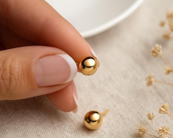 9ct Gold Ball Stud Earrings – 6mm