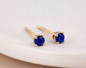 Solid 9ct Gold September Sapphire Birthstone Stud Earrings – 4mm