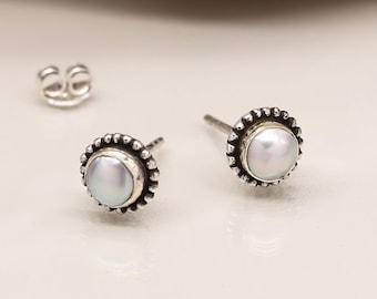 Sterling Silver Grey Freshwater Pearl Stud Earrings