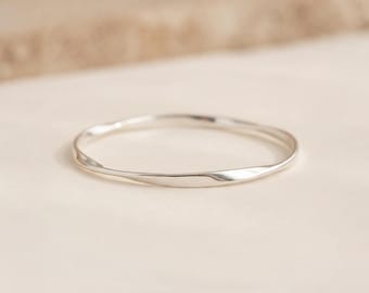 Soft Twist Bangle in Sterling Silver
