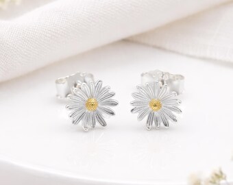 Sterling Silver And Gold Daisy Stud Earrings – 7mm