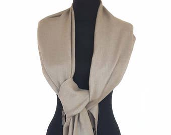 Scialle in pashmina grigio kaki per matrimonio, sciarpa grigia in pashmina per damigella d'onore, sciarpa grigia in cotone per damigella d'onore, scialle oversize grigio per sera