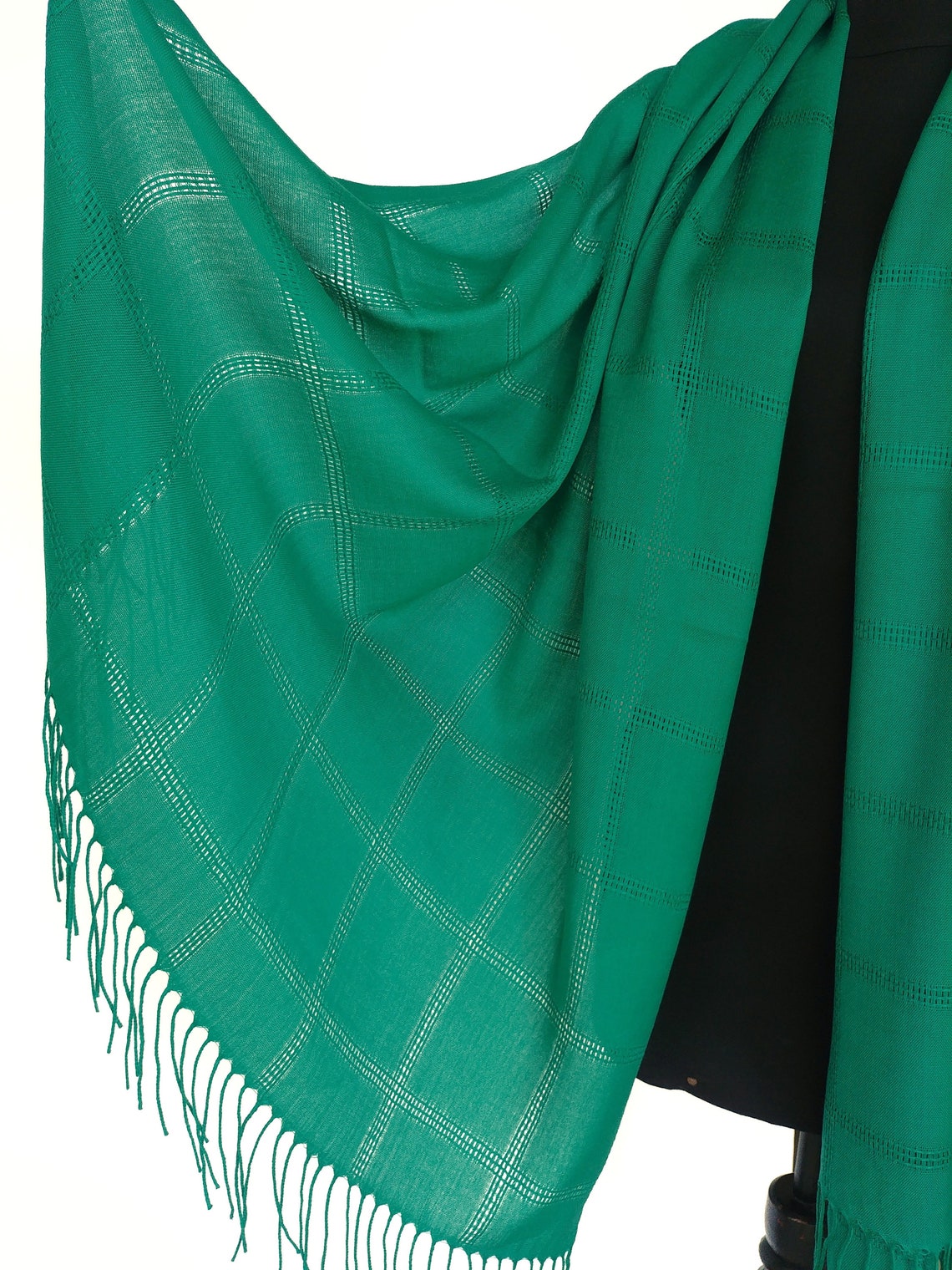 matching shawl for green dress