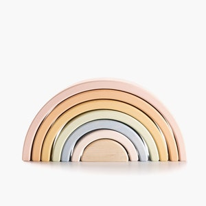 Jouet arc-en-ciel en bois à empiler en bois, cadeau pour chambre d'enfant, couleurs claires image 2