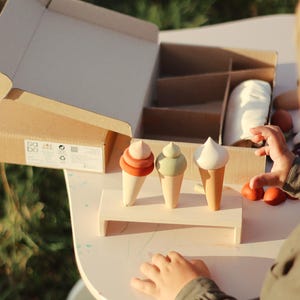 Wooden Baby Toys, Wooden Play Food, Christening Gifts, Montessori Baby Toys, Toddler Toys, Miniature Food, Waldorf Toys, Montessori Toddle