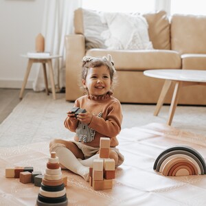 Jeu de cubes en bois, jouet multicolore pour enfants, cubes, jeu de blocs de construction écologiques faits main aux couleurs de la terre image 4