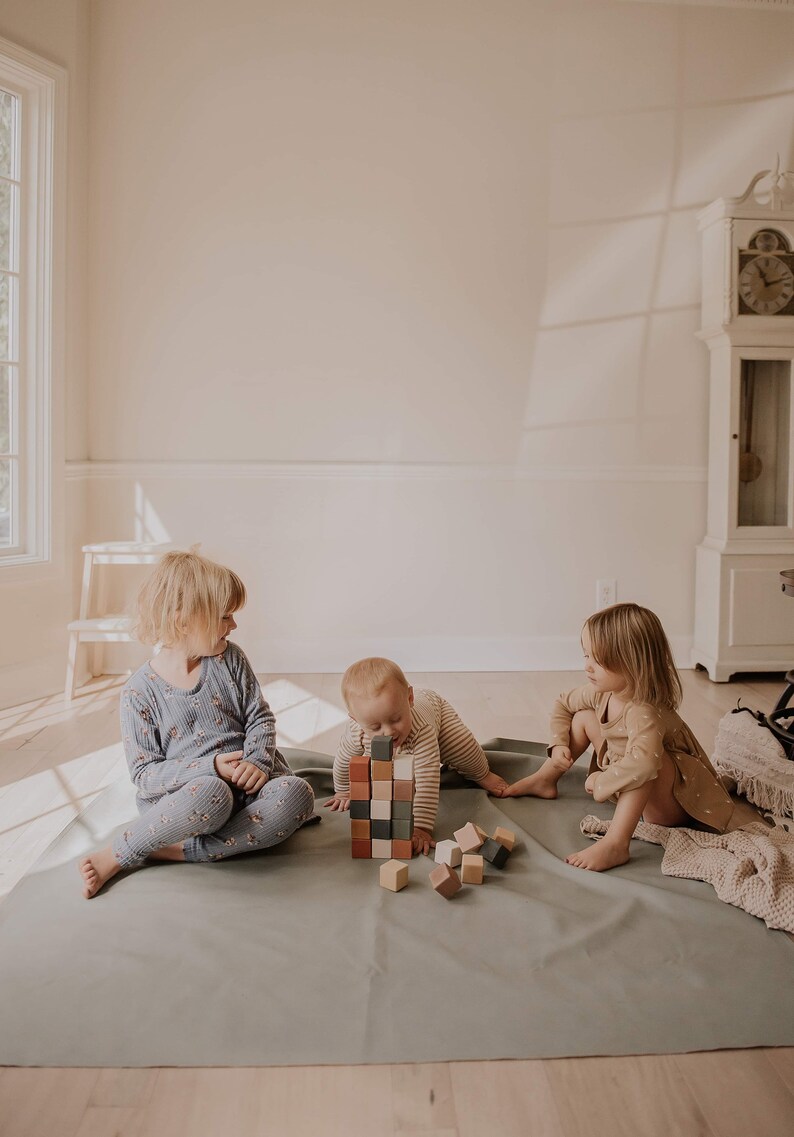 Jeu de cubes en bois, jouet multicolore pour enfants, cubes, jeu de blocs de construction écologiques faits main aux couleurs de la terre image 8