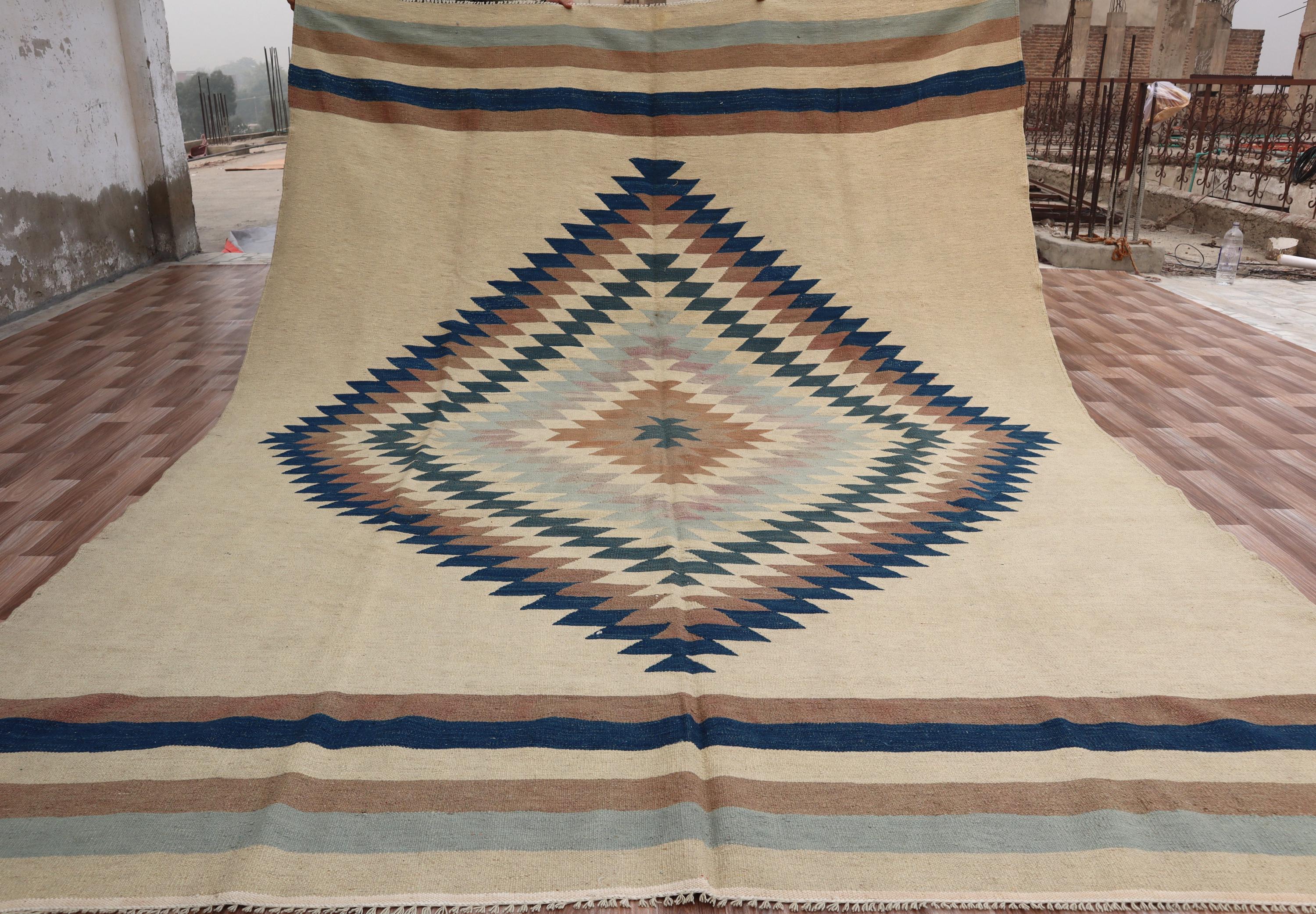 9 x 12フィートのアフガンキリムラグ：手織りウール、アイボリーの