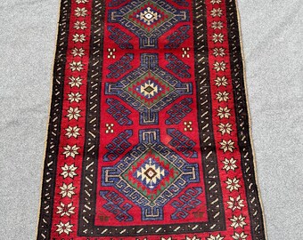 3'x4'7 Ft Vintage Handmade Tribal Baluch Pictorial 100% Wool