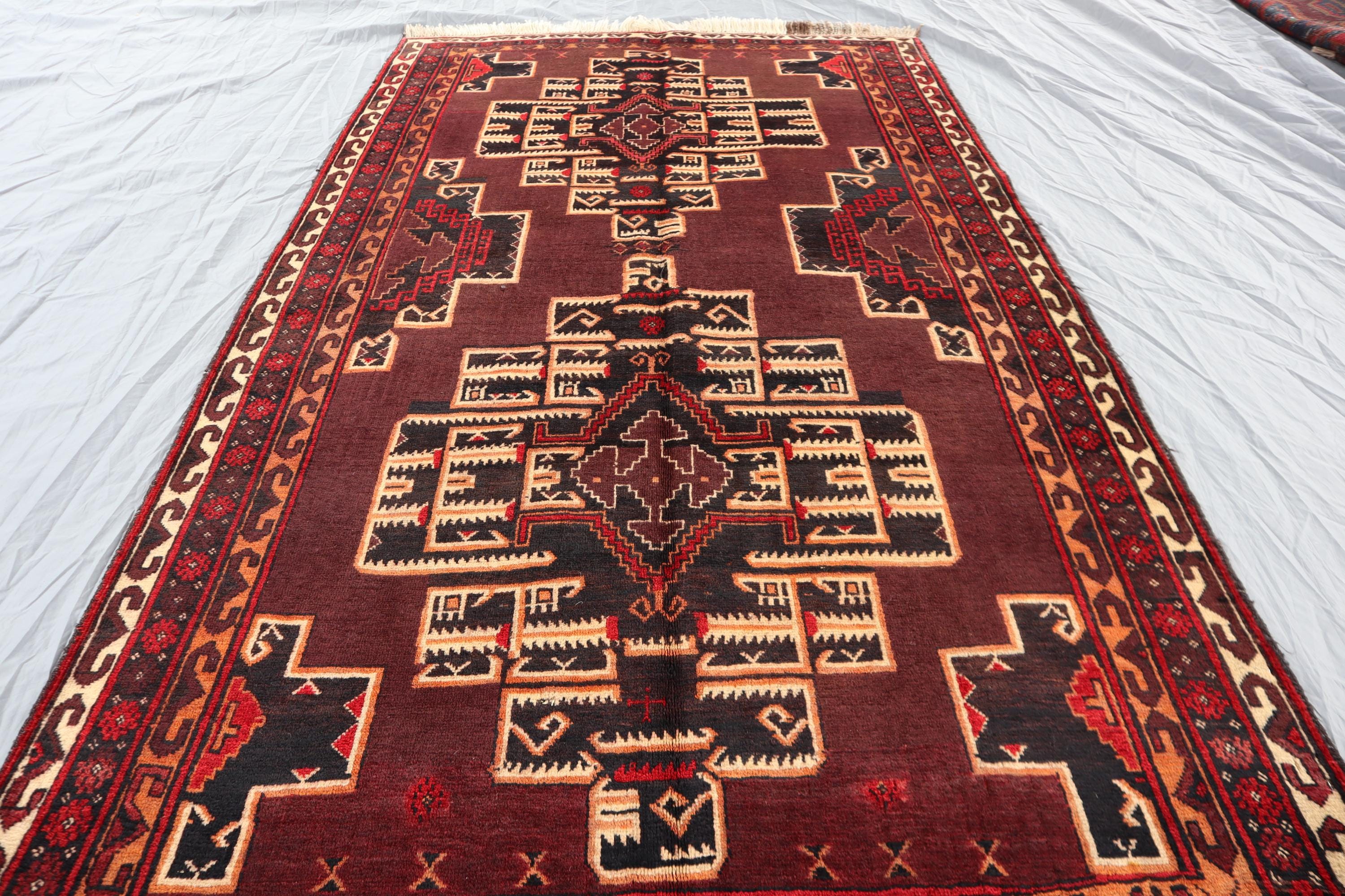 ヴィンテージ アフガニスタン バルーチ ラグ：手織りウールメダリオン