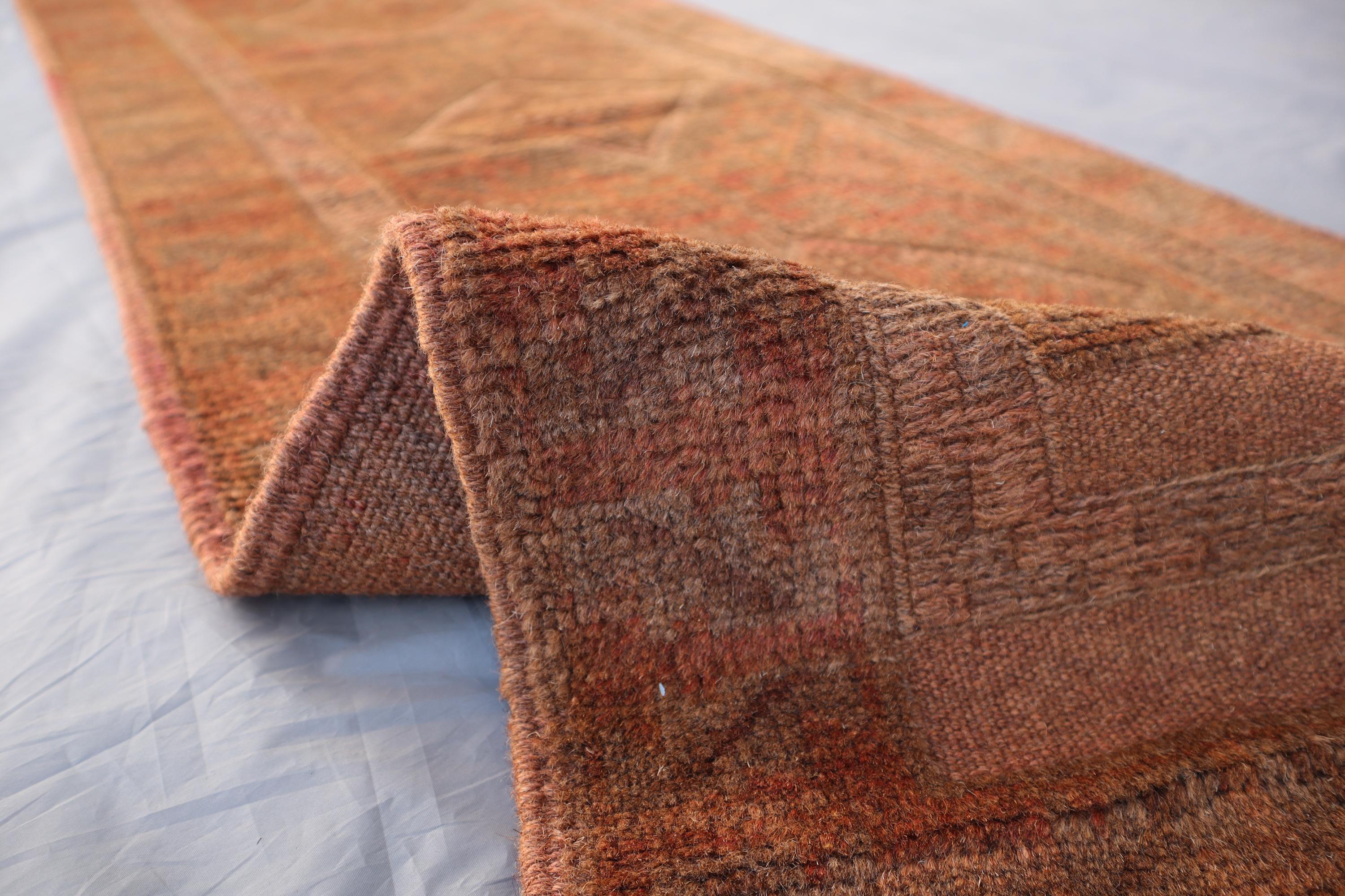 ヴィンテージ アフガンウール ランナーラグ：手編みの幾何学模様