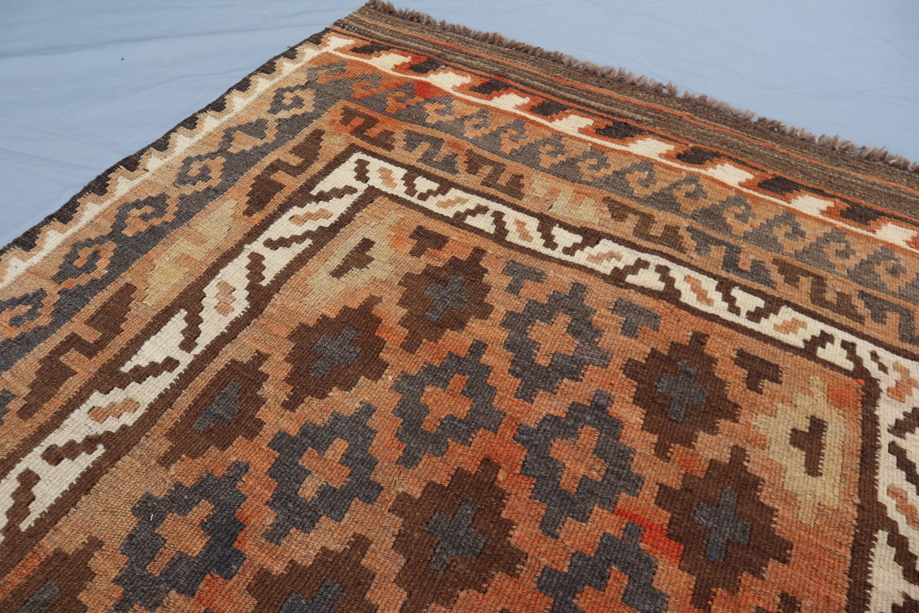 ハンドノットウールキリムランナーラグ：3.4x6.1フィートのテラコッタ