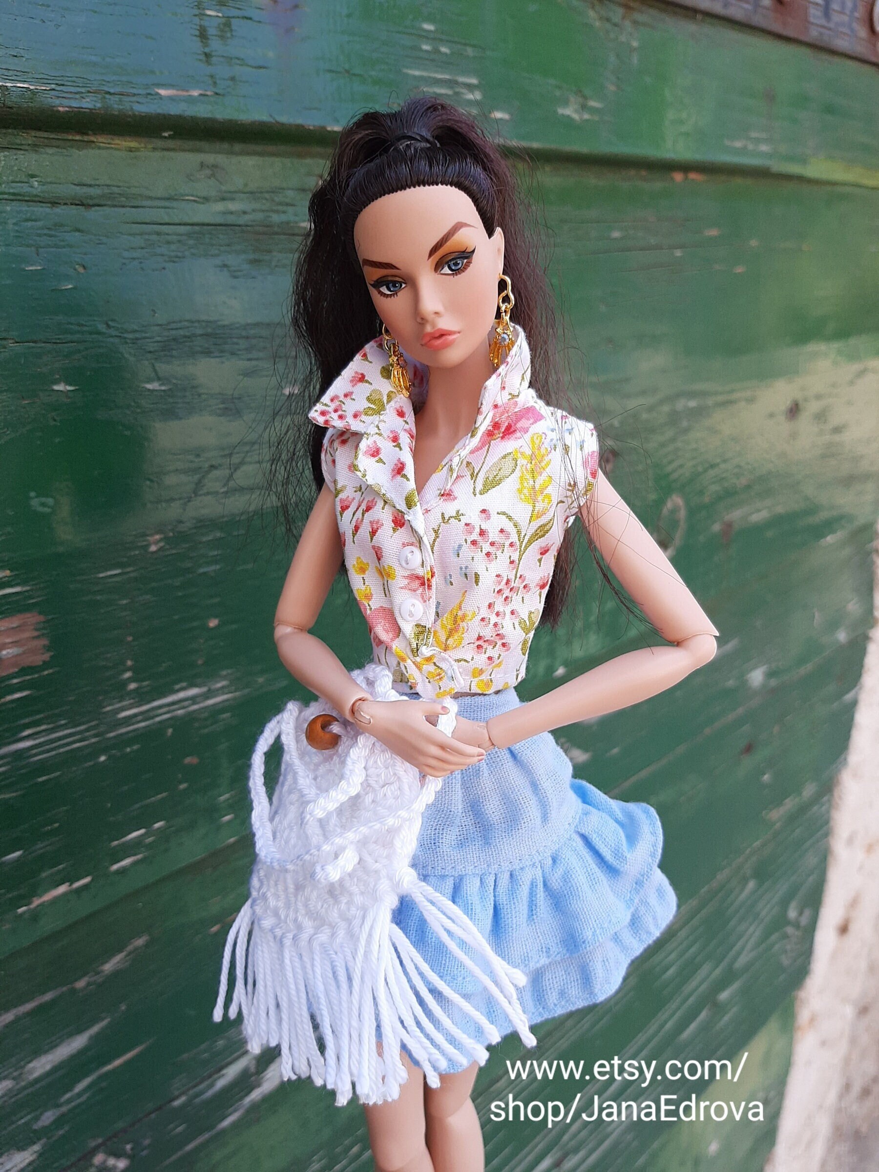 Floral Shirt for Barbie Poppy Dolls 