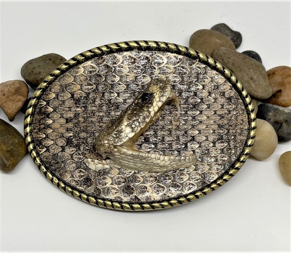 Urban Backwoods Rattlesnake II Fibbia Per Cintura In Metallo | 90x67 Mm Per Cinture Fino A 4 Cm