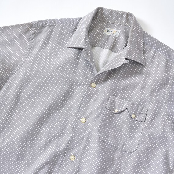 Vintage 1950s Loop Collar Shirt XL