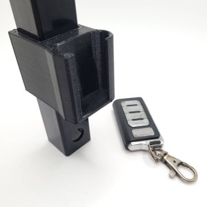 Golf Cart LED Glow Key Fob Style Remote Clip for Front Strut