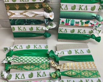 Kappa Delta Hair Ties-set of 6 Perfect for Bid Week or Big/Little Reveal--Go green frogs:)
