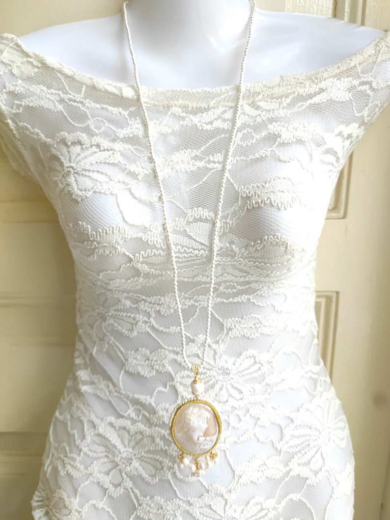 Torre del Greco DAMA cameo necklace, natural pearls, 925 silver, Italian long necklace image 4