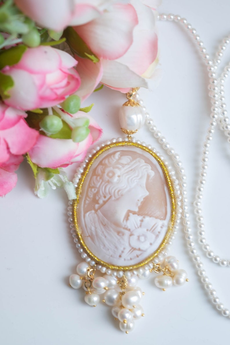 Torre del Greco DAMA cameo necklace, natural pearls, 925 silver, Italian long necklace image 2