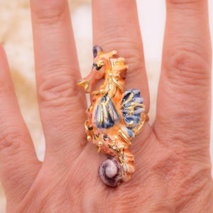 Caltagirone ceramic ring with seahorse, adjustable