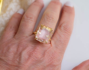 Anello GIOIA con pietra di cristallo rosa, bronzo dorato, anello regolabile