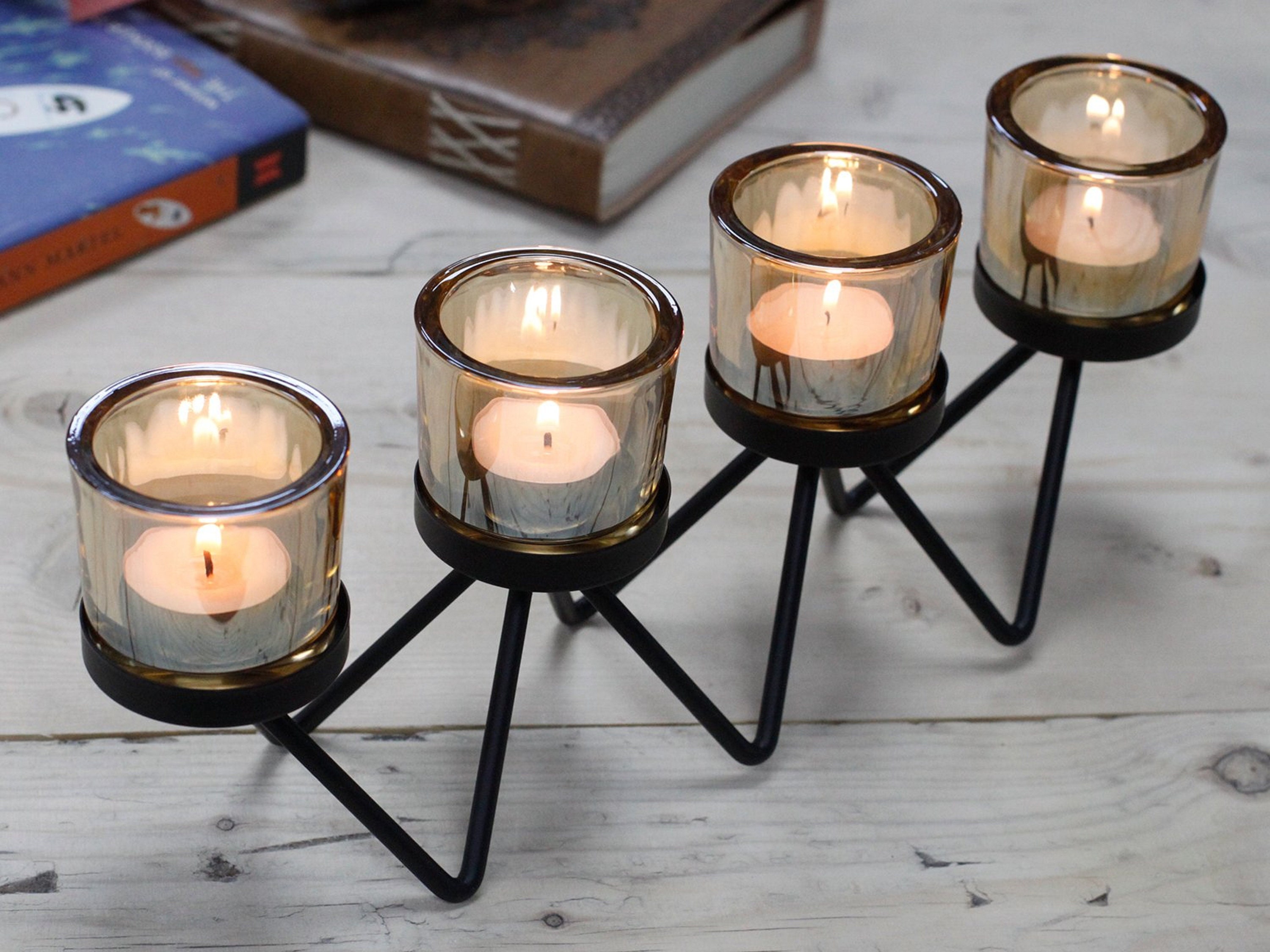 Promotional discounts Iron tapered tea light accessories centerpiece