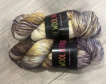 Hand dyed merino wool yarn, dk weight super wash Variegated Neutrals, 115grams/256meters