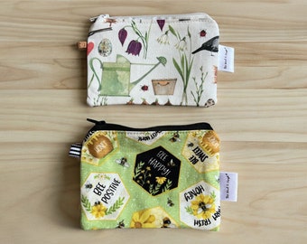 Keychain Wallet Business Card Cute Money Holder Tea wallet, Small Zero Waste Aesthetic Floral Bees Zipper Pouch Womens Wallet