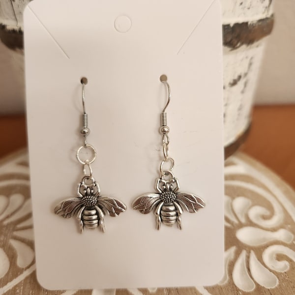 Dangle Honey Bee Earrings, Bee Drop Earrings, Boho Style, Fashion Earrings, Bee Earrings