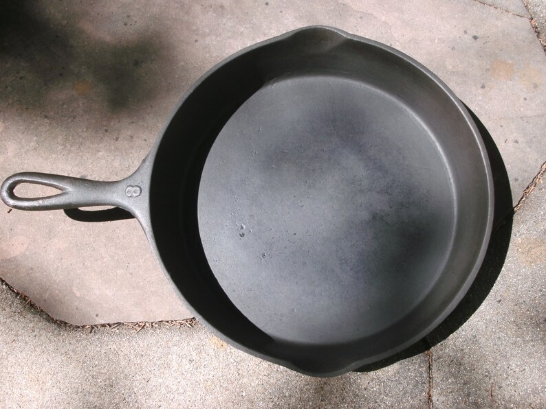 Vintage 8 cast iron skillet raised number Etsy